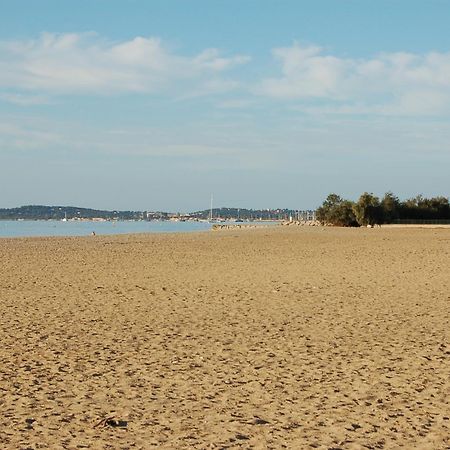 Grand Studio A 5Mns De La Plage Des Salins Hyères Exterior foto